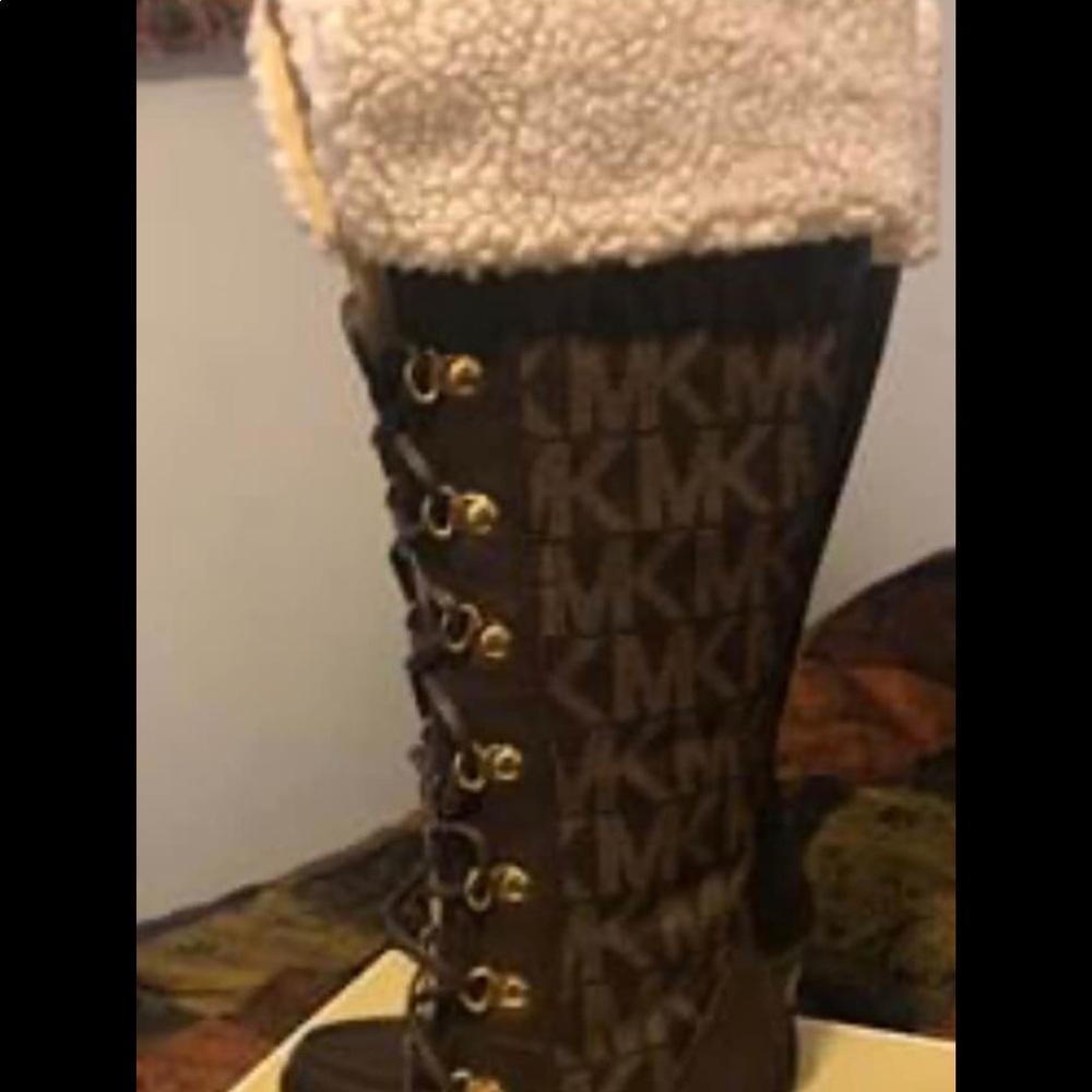 MK warrior winter boots. NEVER WORN! NO BOX. - Picture 2 of 3